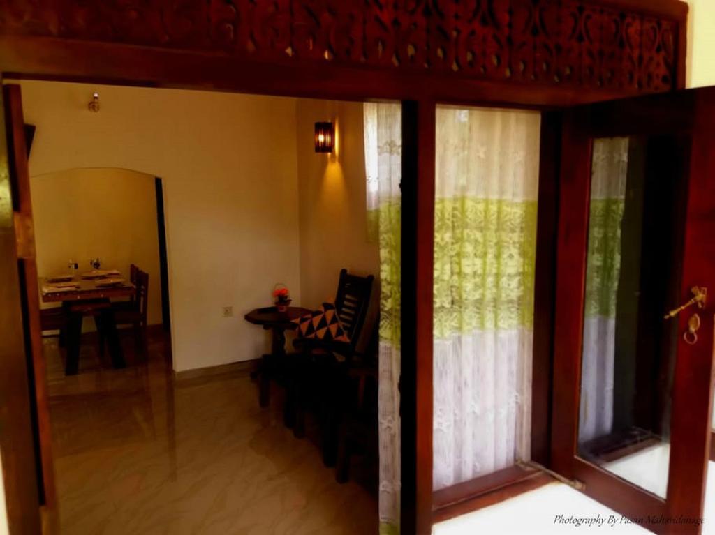 Appartement Sana Guest à Weligama Extérieur photo