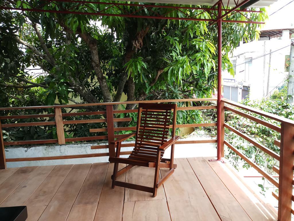 Appartement Sana Guest à Weligama Extérieur photo